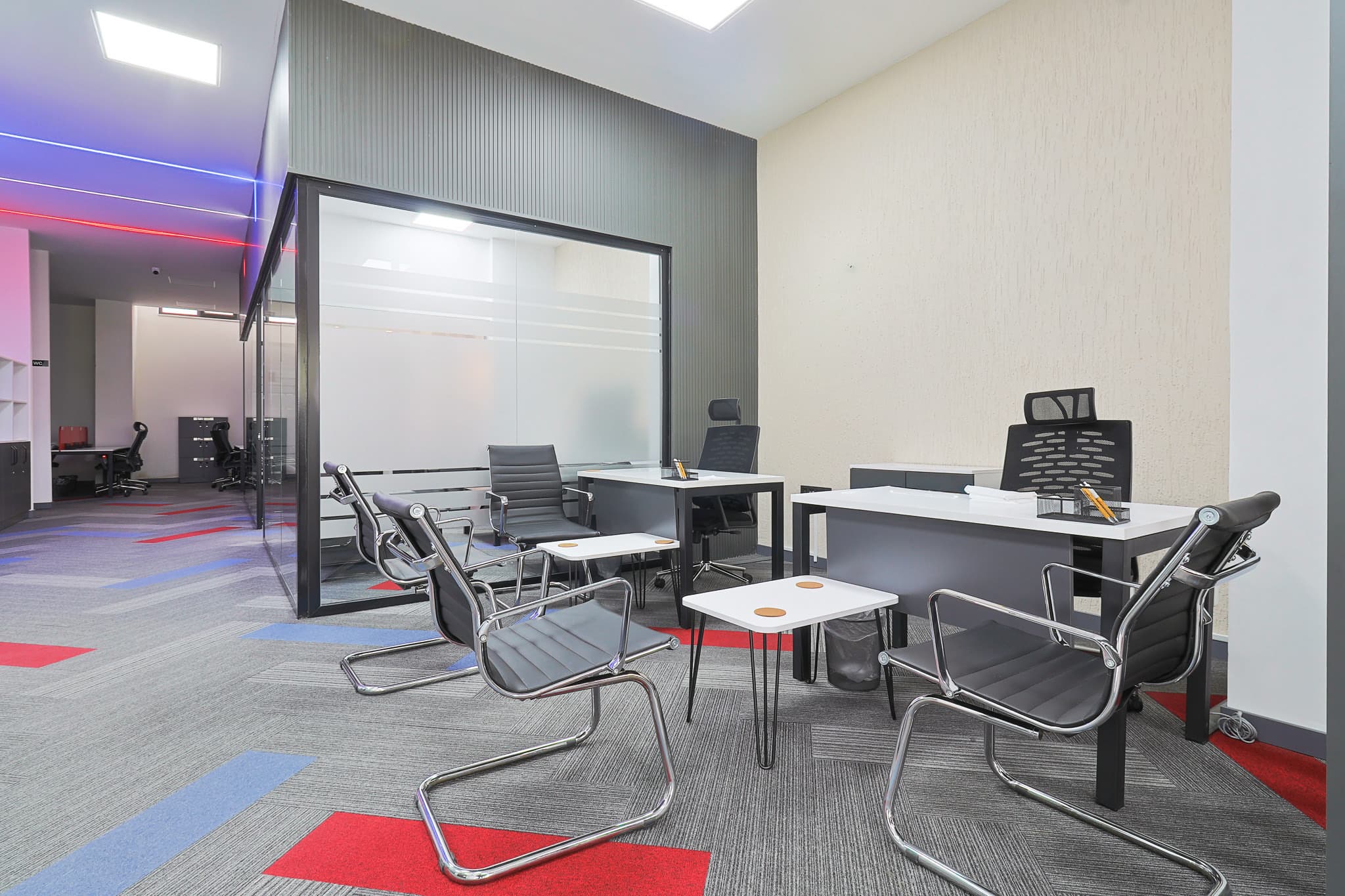 Ofis 4